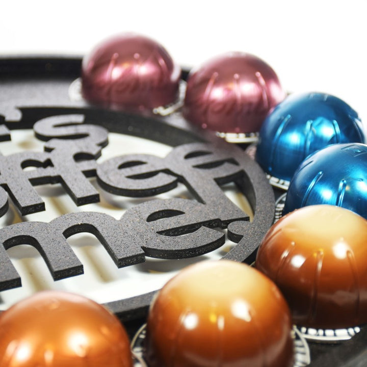 מעמד מגנטי לקפסולות קפה