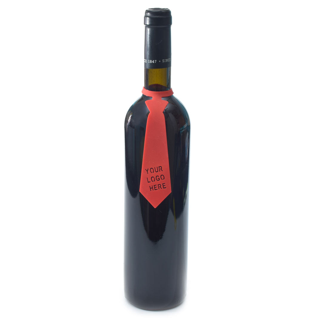 לוגו על גבי בקבוק שתייה