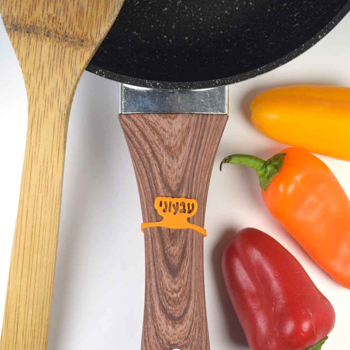 מחבת טבעוני עם סימון רב פעמי