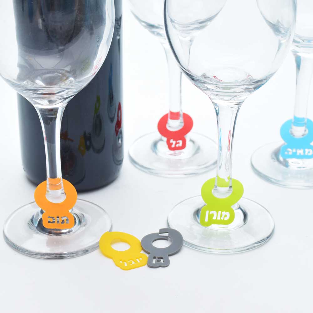 תווית סיליקון עם שם לכוסות יין